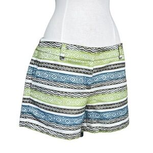 Loft “Riviera” Embroidered Shorts by Ann Taylor | Pockets Jacquard Fabric Sz 16
